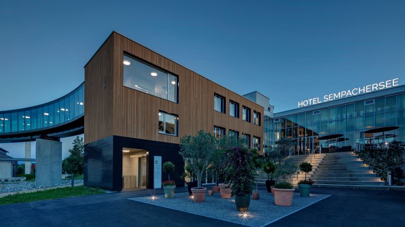 hotel sempachersee abendaufnahme 0 520